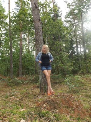 Dogging in the woods