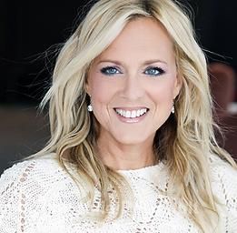 Sophie PRÉGENT ©Julie Perreault - De TOUTES les listes des plus belles femmes du Québec (incontestable)