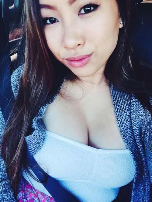 em-lc:

Went cruisin’ Bigboobs, Toket Gede, Tetek Montok, Foto...