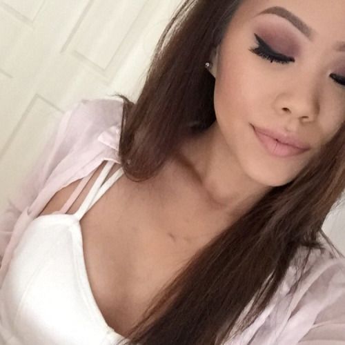 itssmimii:

A pink post for Wednesday // from Friday but...