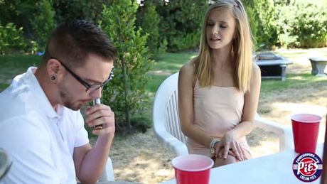 Rachel a Blonde teen gets her pussy banged hard after she offered her guy a break up sex on their lawn after her guy decided to break up.