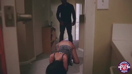 Hot teens gets a very hardcore sex action when she is alone in her house while waiting for her guy to come home.