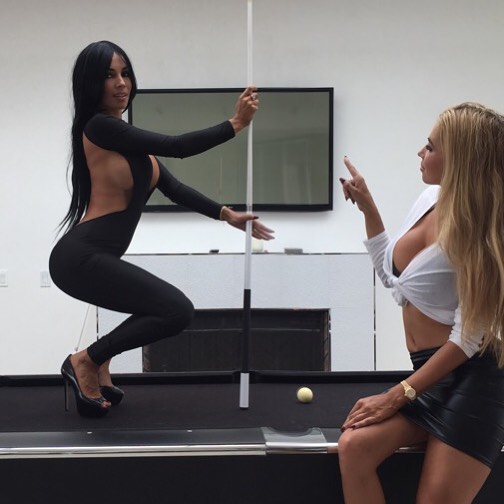 ''So similar, So different... Love my sister'' ❤️ - (''Guys, knock yourselves out on us & make those cocks pop ! !'' ;-) ❤️