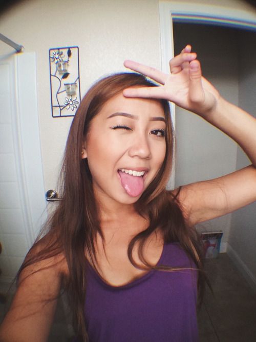 sincerelymaithaa:

selfie 2 Bigboobs, Toket Gede, Tetek Montok,...