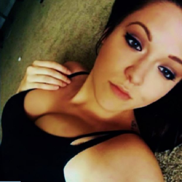 Sexy bitch with nice tits cleavage
