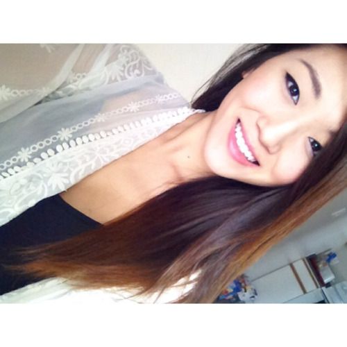 ilv-y:

I think I have a selfie problem…