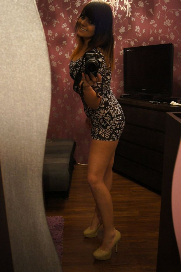 Quick selfie before party started