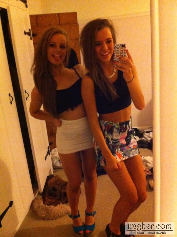Very Cute Teens With Perfect Round Curves Everywhere