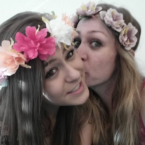 Hey!! Come play with me and @mariahpinkitty today on #KiittyCam...