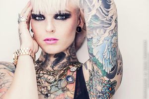 Sexy Tattooed Bitches 091