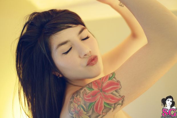 Hot Emo 34193482   Ohmygodbeautifulbitches Blackberry