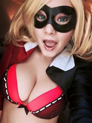 Ani Mia as sexy harley