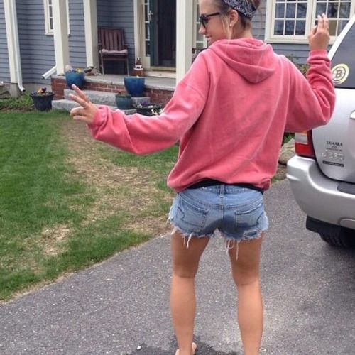 paulapeepants:

Photo by shewetherself4, see more at...