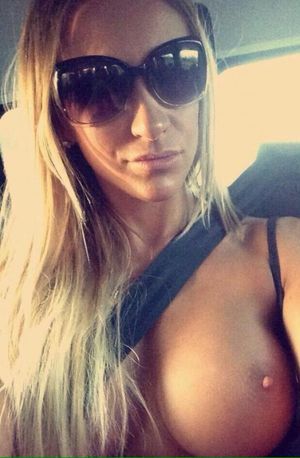 Sexy Mamacita One Boob Out In Car