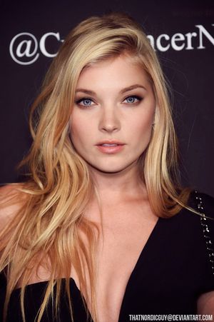 Amazingly hot Natalie Dormer and Elsa Host combo.