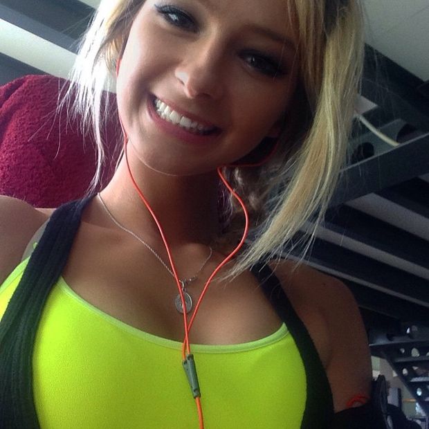Perfect blonde with nice tits