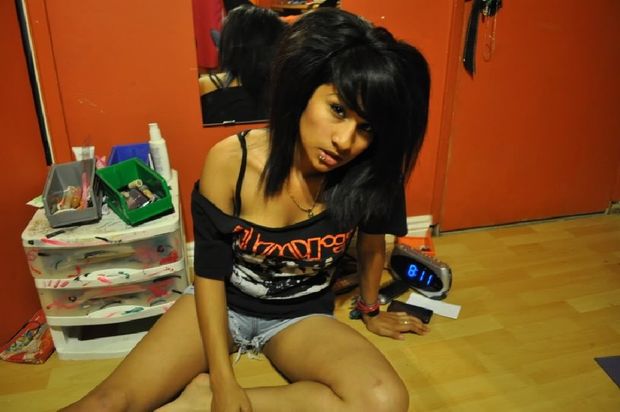 Naked Emo Scene Goth Girls Showing Off 064