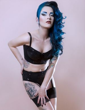 Sexy Inked Girls 028