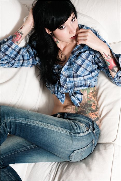 Hot Tattoed Girls 055