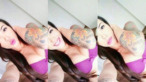 Follow us ♥ ShemaleCumsluts
Click for more ♥ Sexy Traps