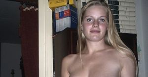 Alessia fa il bagno……