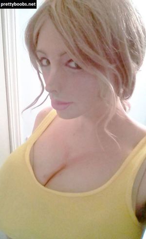 Big tits live cam: | More boobs:...