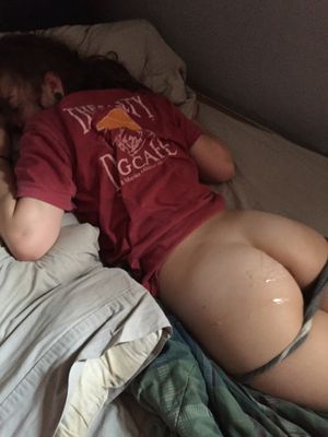 Really nice amateur butt with a cumload over it.My Blogs:Gorgeous Female BodiesCum on Beautiful AssesCum Between TitsFor the Love of Semen