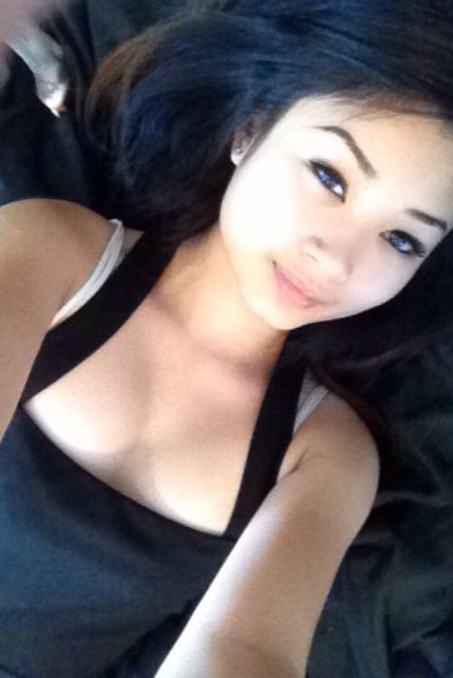 Rad Asian Girls nude freak out!