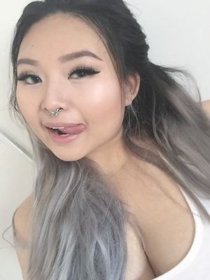 Rad Asian Girls nude freak out!