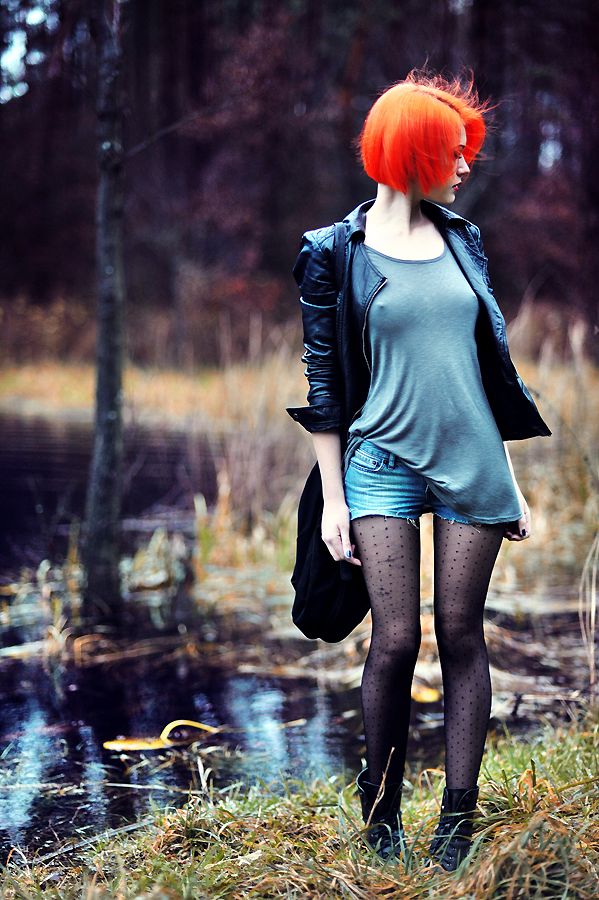 sexy emo babe
