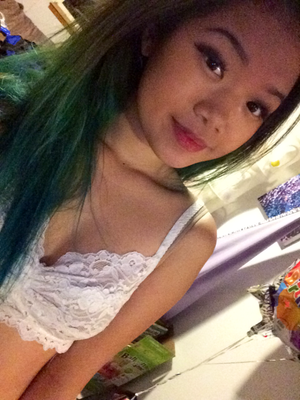 Rad Asian Girls nude freak out!