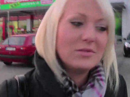 German amateur blonde creampied a dates25com