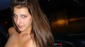 Lei è Laura: ninfomane da sempre!