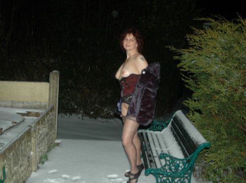 The post HD Full Hot Milf Sex Pix appeared first on Only Wild Mature MILFs.