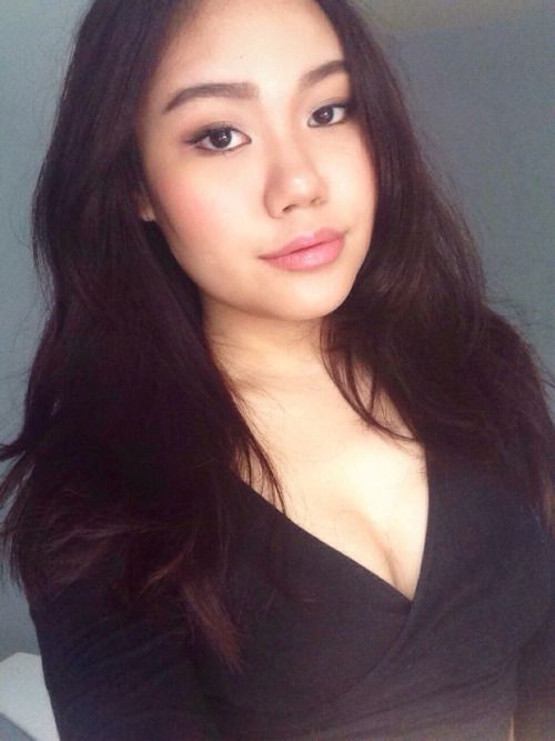 Rad Asian Girls nude freak out!