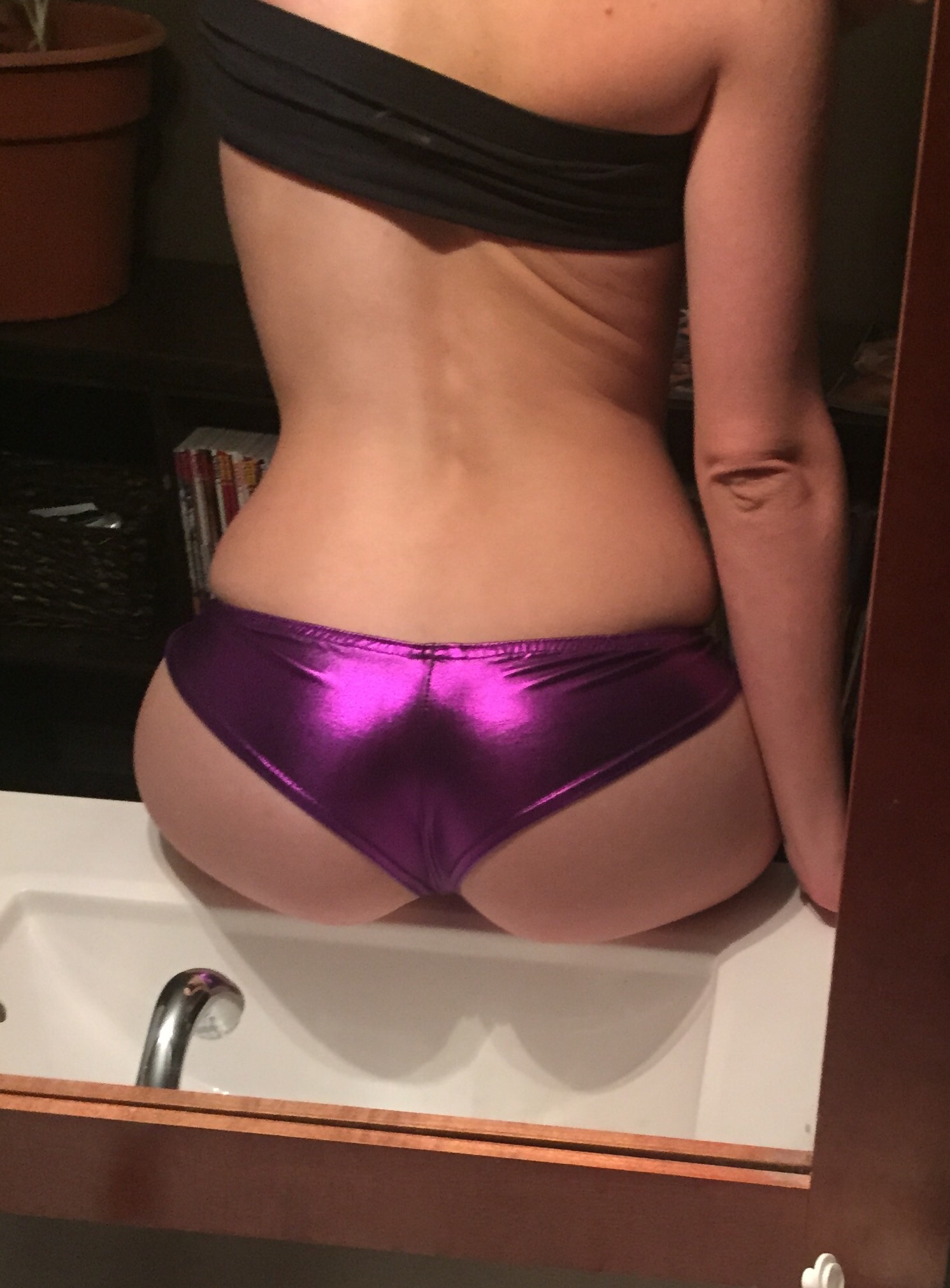 Lauren, my girlfriend. She wants to hear whst you think of her ass. Comment below