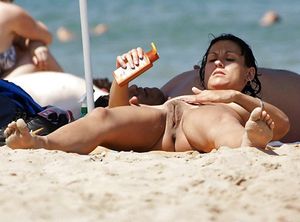 Beach Nudes /120820-nude-mature-women-on-the-beach-pictures-on-hidden-cams