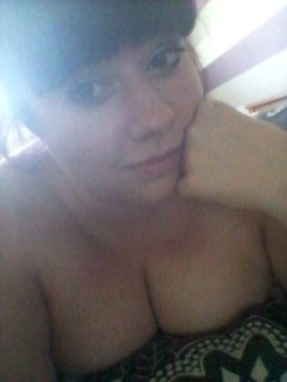 nawtynixxx, 28 in Highcliffe, Dorset