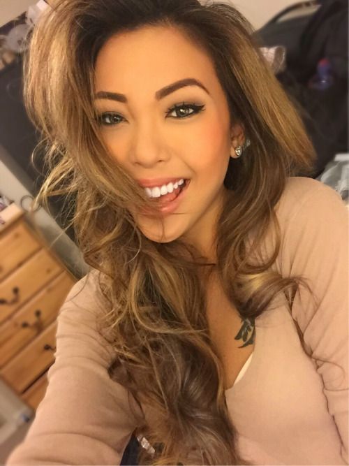 Rad Asian Girls nude freak out!