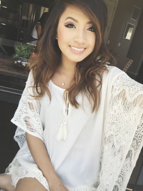 Rad Asian Girls nude freak out!
