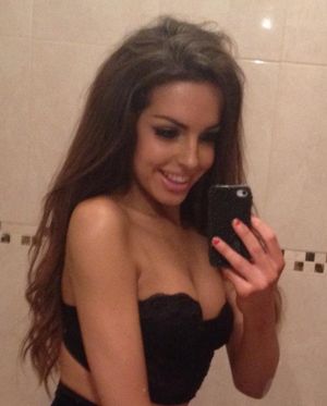 Hot and Sexy Full HD Tranny Porn Pics