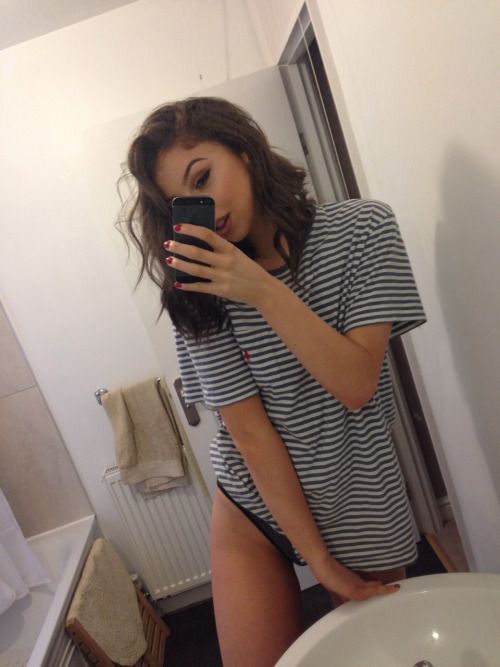 Rad Asian Girls nude freak out!