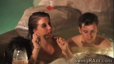 Amateur swinger couples fuck in the jacuzzi for reality show