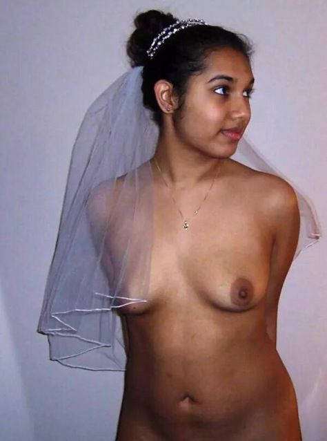 Naked bridesmaids
