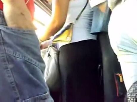 BUS STAND DICK TOUCHING 1 LVL 3