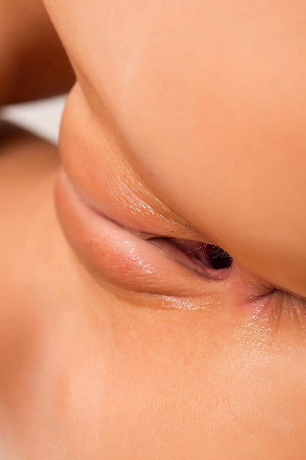 Wow! Beautiful pussy close up