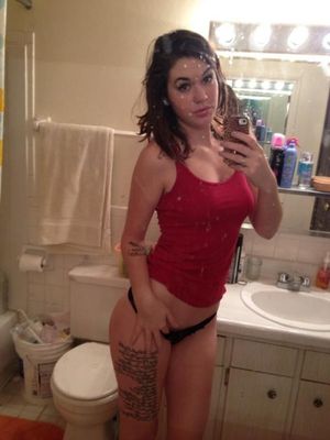 Selfshot babeSelfshot babe Twitter