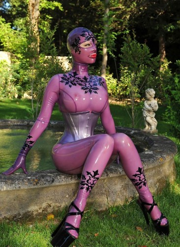 Latex Lucy is one of our faves around this site because she always promises and delivers a journey into the bizarre with her personal love f