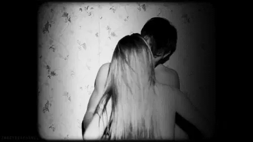 kiss