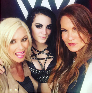 Paige, Renee Young Lita!